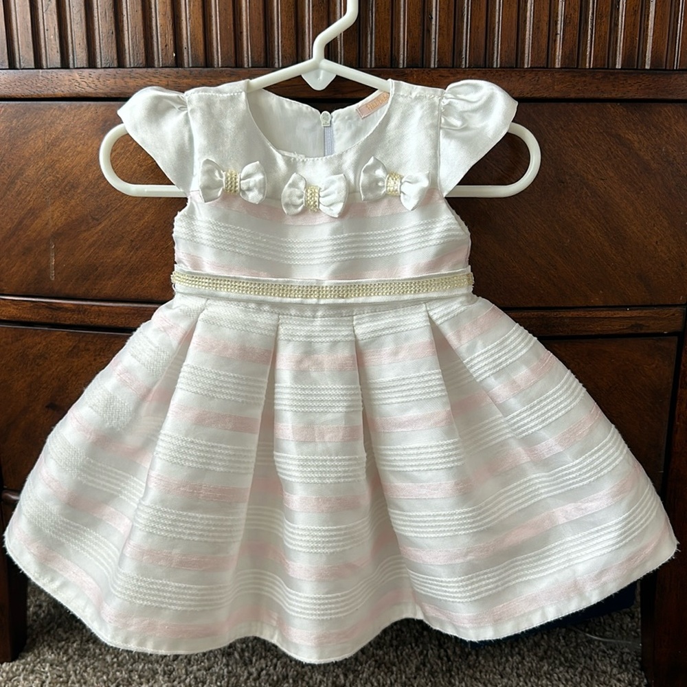 Petit bébé infant pink and ivory formal dress 3-6M